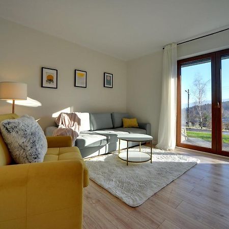 Apart-Invest Apartament Grottgera Studio 3 ชกลาร์สกา ปอเรมบา ภายนอก รูปภาพ