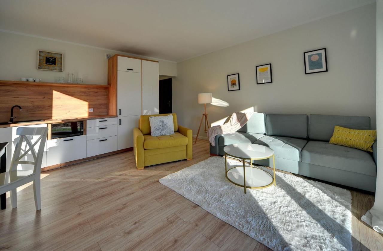 Apart-Invest Apartament Grottgera Studio 3 ชกลาร์สกา ปอเรมบา ภายนอก รูปภาพ