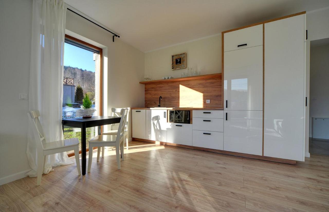 Apart-Invest Apartament Grottgera Studio 3 ชกลาร์สกา ปอเรมบา ภายนอก รูปภาพ